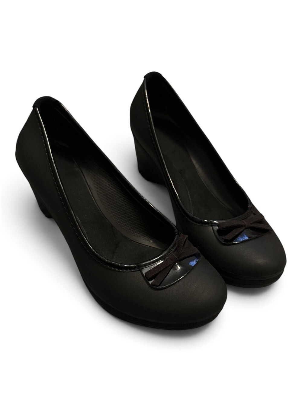 Crocs Black Wedge Pump Heels with Bow Detail - Size 8